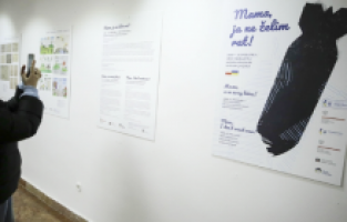 Saraybosna’da çocukların gözünden “Anne, savaş istemiyorum” sergisi