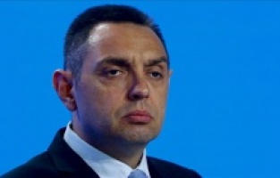 Vulin: “AB, Sırbistan’ı tehdit ediyor”