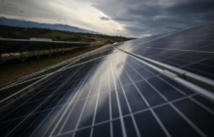 Türk yatırımcılar, Bosna Hersek'te güneş paneli fabrikası için mekan arıyor