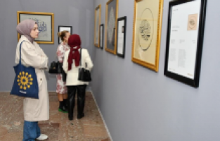 Arnavutluk’ta "İman Ayetleri" hat sergisi açıldı