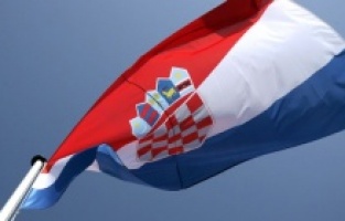 Hırvatistan'da seçmen sayısı ülke nüfusundan yarım milyon fazla