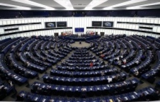 AP'den Sırbistan'a Rusya şartı