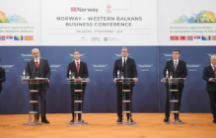 Bölge liderleri Belgrad’daki yenilenebilir enerji zirvesinde buluştu