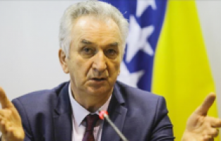 Bosnalı Sırp muhalif lider istifa etti