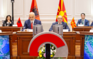 Üsküp'te Kuzey Makedonya ve Arnavutluk ortak hükümet toplantısı: "Birlikte Avrupa yolundayız"