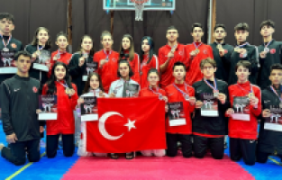 Balkan Tekvando Şampiyonası'nda madalya yağmuru