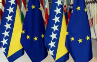 Bosna Hersek AB’ye adaylık statüsü kazandı