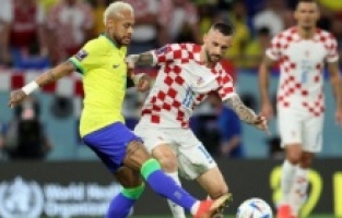 Hırvatistan, Brezilya'yı eleyerek yarı finale yükseldi