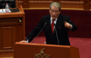 Tiran’da AB zirvesi ile aynı gün protesto duyurusu