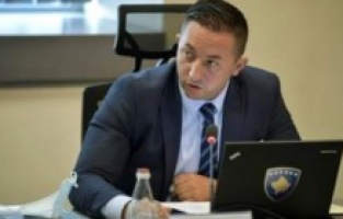 Gençlere Kosova ordusuna katılma çağrısı