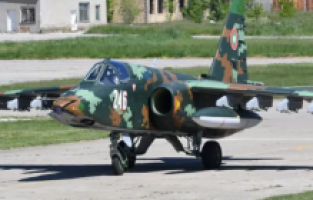 Bulgaristan, Ukrayna’ya 14 Su-25 savaş uçağı yollandığı haberini yalanladı