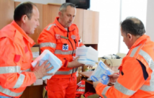 Arnavutluk arama kurtarma ekibi, deprem bölgesinde yaşadıklarını ve çalışmalarını anlattı