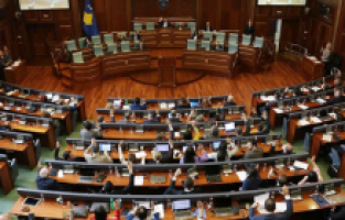 Kosova Meclisi, Batı Balkan ülke vatandaşlarının kimlikle seyahatini sağlayacak anlaşmayı onayladı