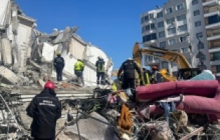 Kuzey Makedonya arama kurtarma ekibi, deprem bölgesinde yaşadıklarını anlattı