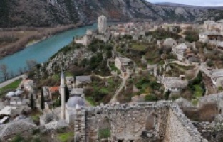 Orta Çağ şehri Pocitelj, güzelliği ile büyülüyor