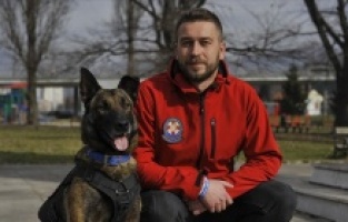 Bosna Hersek arama kurtarma ekibinden Hinovic, deprem bölgesinde yaşadıklarını anlattı