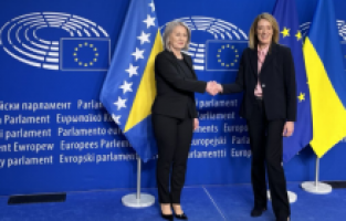 Bosna Hersek Bakanlar Konseyi Başkanı Kristo, Brüksel'de AB yetkilileriyle görüştü