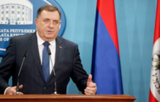 Bosnalı Sırp lider Dodik, ABD’nin tepkisine rağmen ayrılıkçı söylemlerini sürdürdü