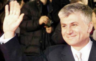 Eski Sırbistan Başbakanı Djindjic ölümünün 20. yılında törenle anıldı