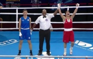 Kosovalı boksör, devlet sembolleri nedeniyle Hindistan'daki Dünya Şampiyonası'na katılamıyor