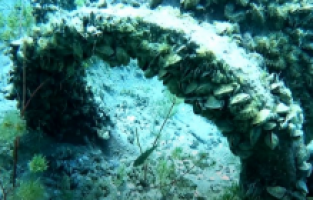 Ohri Gölü’nden İkinci Dünya Savaşı’ndan kalma bir bomba çıkarıldı