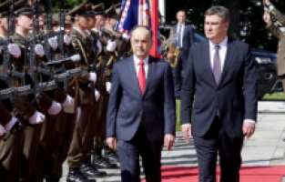 Begaj: "Hırvatistan sadece Arnavutluk’a değil, bölgeye de iyi örnek oluyor"