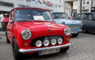 Klasik otomobil meraklıları Zagreb'de bir araya geldi