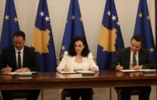 Kosovalı liderler AB'nin vize serbestisi kararını sevinçle karşıladı