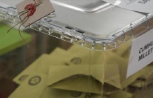 Bulgaristan'da Türkiye'deki 14 Mayıs seçimleri için oy verme işlemi başladı