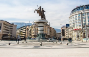 Kuzey Makedonya’da Bulgaristan’ın talep ettiği anayasa değişikliklerine destek yok