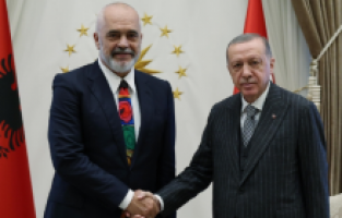 Rama: "Cumhurbaşkanı Erdoğan Türkiye için olağanüstü bir iş yaptı"