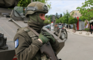 Kosova’nın kuzeyinde yaşanan kısa süreli gerginliğin ardından durum kontrol altına alındı