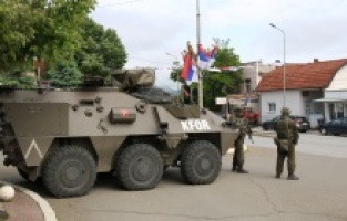 NATO, Zveçan'daki birliklerini arttırdı