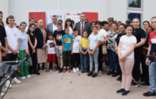 TİKA’dan Arnavutluk’taki ihtiyaç sahibi ailelere destek