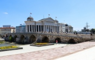 Türkiye'nin Üsküp Eğitim Müşavirliğinden öğrencilere uyarı