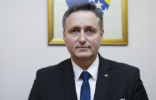 Becirovic: „Soykırımın tekrarlanması tehdidi bertaraf edilmedi"