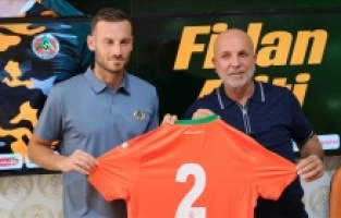 Alanyaspor, Kosovalı futbolcu Fidan Aliti ile 3 yıllık sözleşme imzaladı
