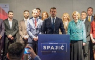 Karadağ’da yeni hükümet için bekleyiş sürüyor