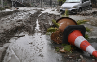 Bulgaristan’daki sellerde hayatını kaybedenlerin sayısı 4’e çıktı