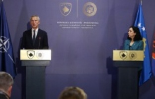 NATO, Kosova’daki askeri varlığını kalıcı olarak arttırmayı gözden geçirecek