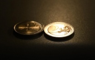 Kosova sahte madeni avrolarla boğuşuyor