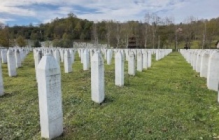 BM’nin Bosna Hersek’te yaşanan Srebrenitsa soykırımının inkarından endişe duyduğu belirtildi