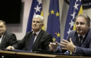 Bosnalı liderler AB’nin talep ettiği reformlar konusunda uzlaştı