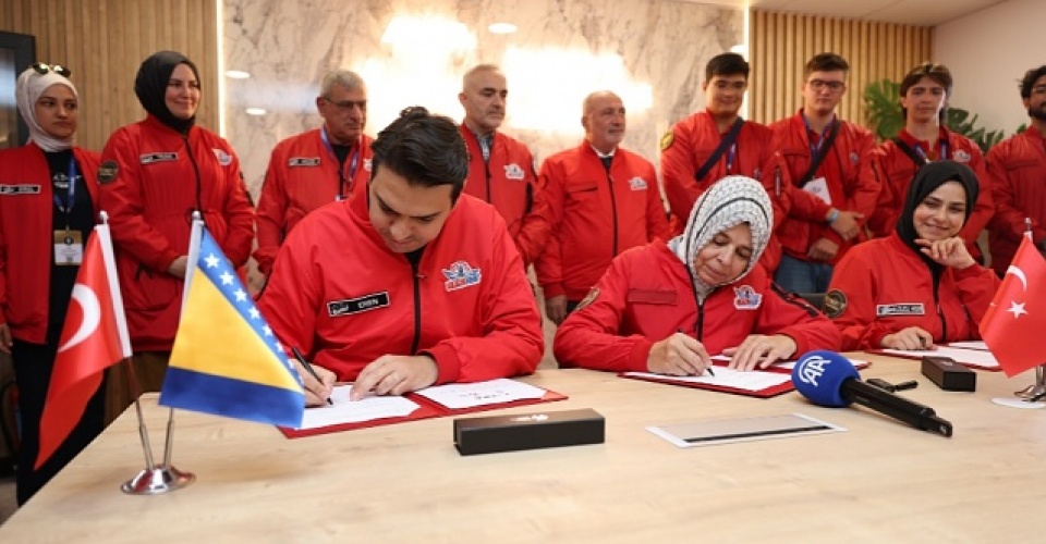 IUS, T3 Vakfı ve TİKA’dan Bosna Hersek’te geleceğin bilim insanlarını yetiştirecek önemli adım